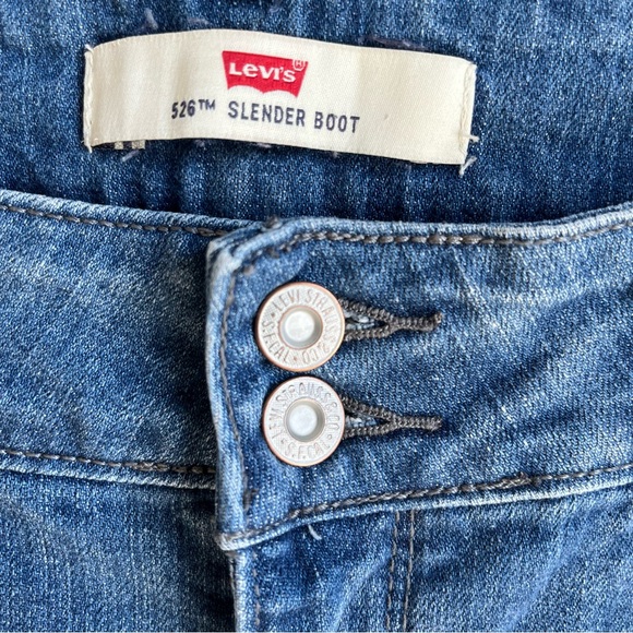 Levi's Denim - Levi’s 526 Slender Boot Jeans Size 6